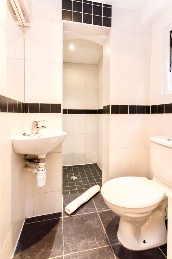 Oyo Tamtam Acton 3*