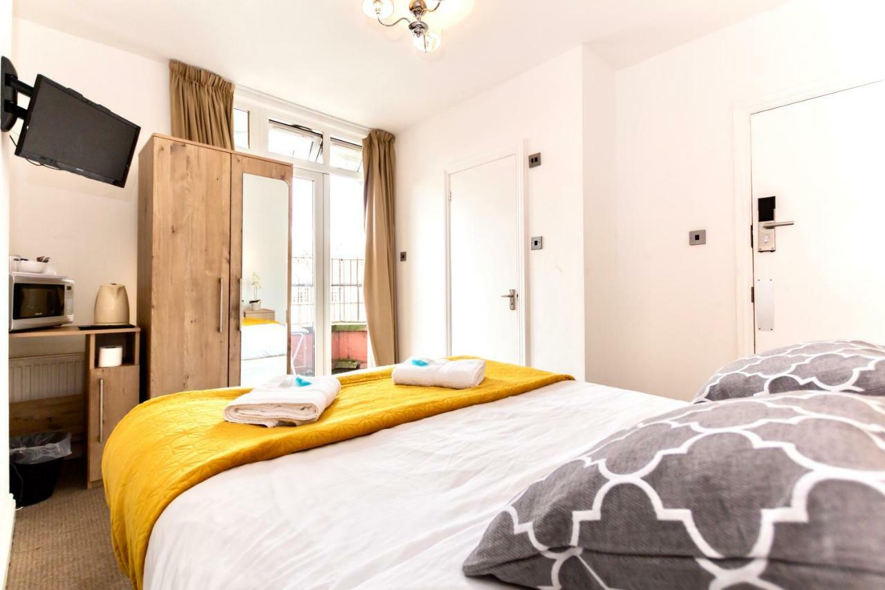 Hotel Oyo Tamtam Acton London