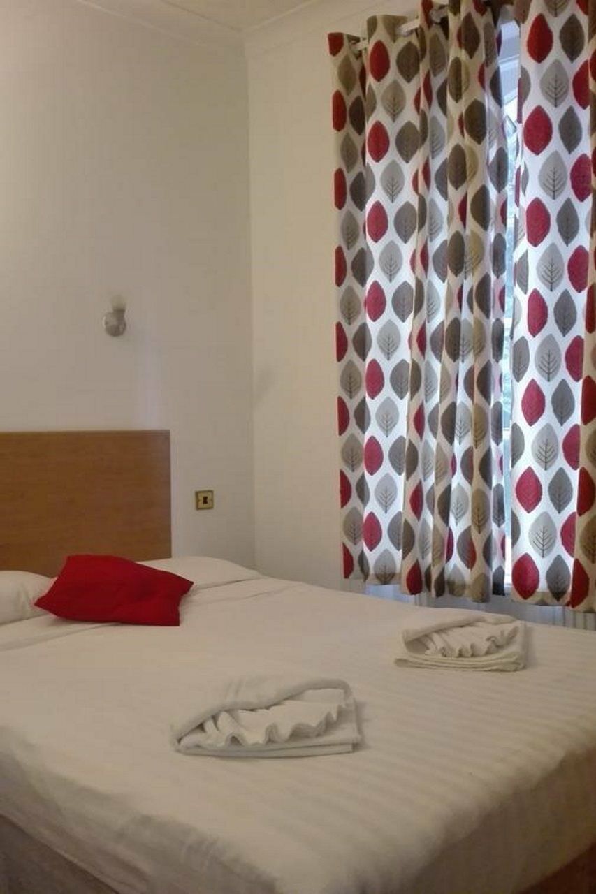 Hotel Whiteleaf