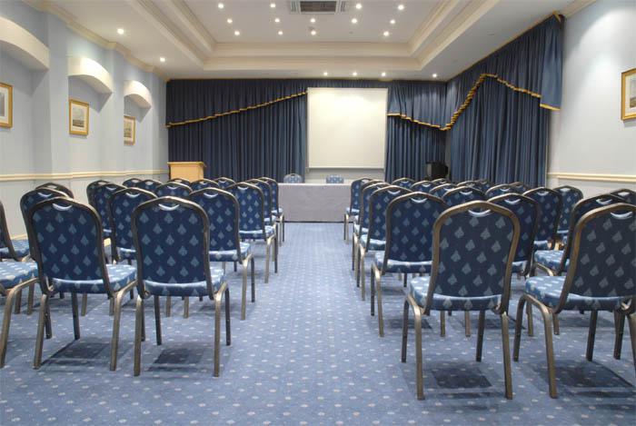 Hotel Henry Viii London