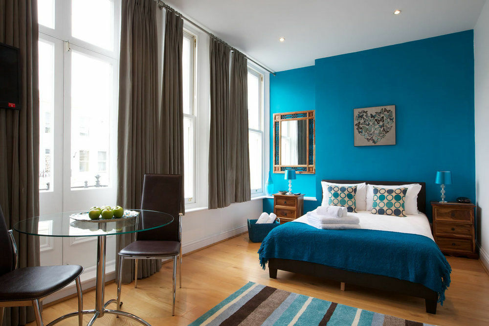 Longridge Road 4* London