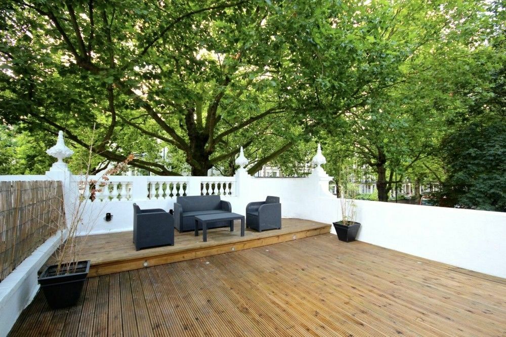 Tree House Celebrity In Notting Hill Apartment London