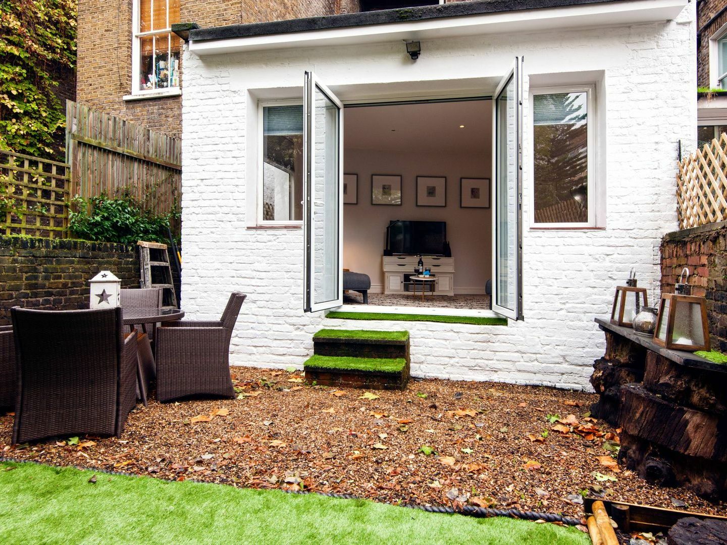 The Earl's Court Garden Gem * Londra