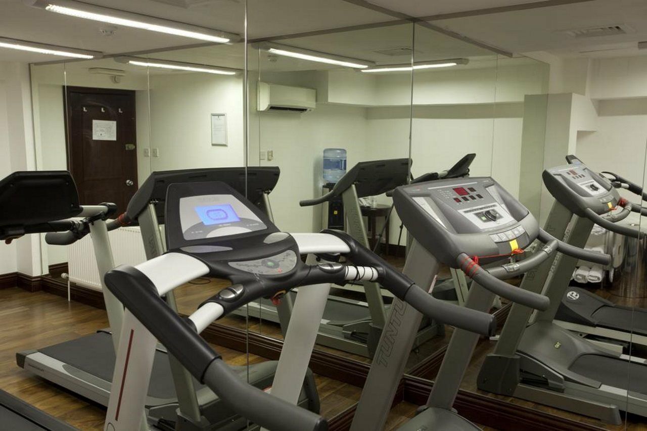 Paddington Court 4*