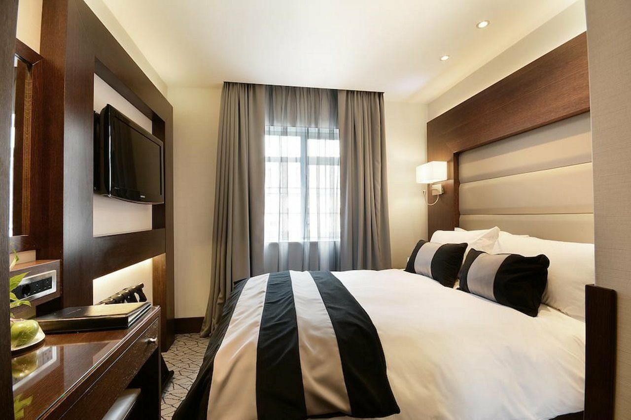 Hotel Paddington Court London