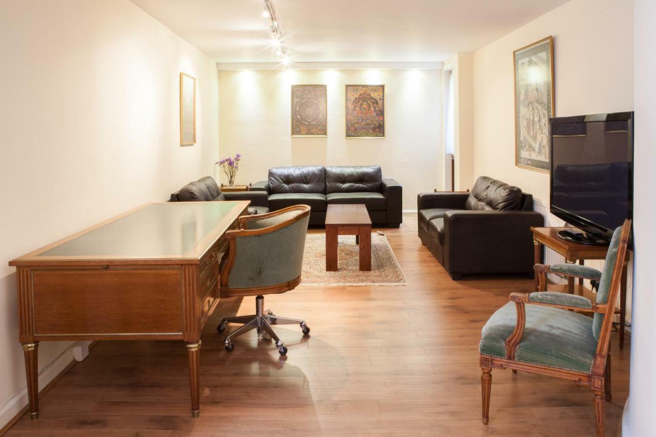Apartment Victoria And Buckingham Palace London