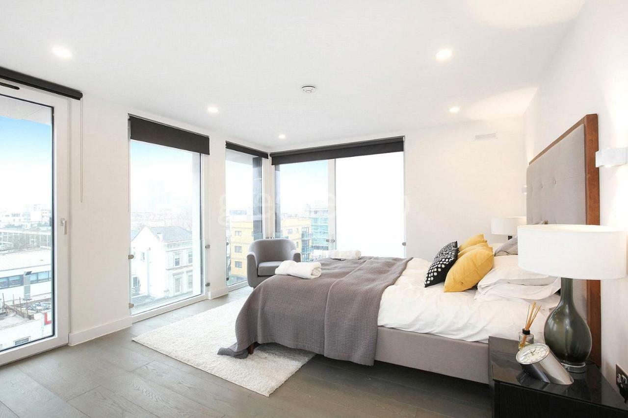 Boutique Duplex Penthouse Apartment *