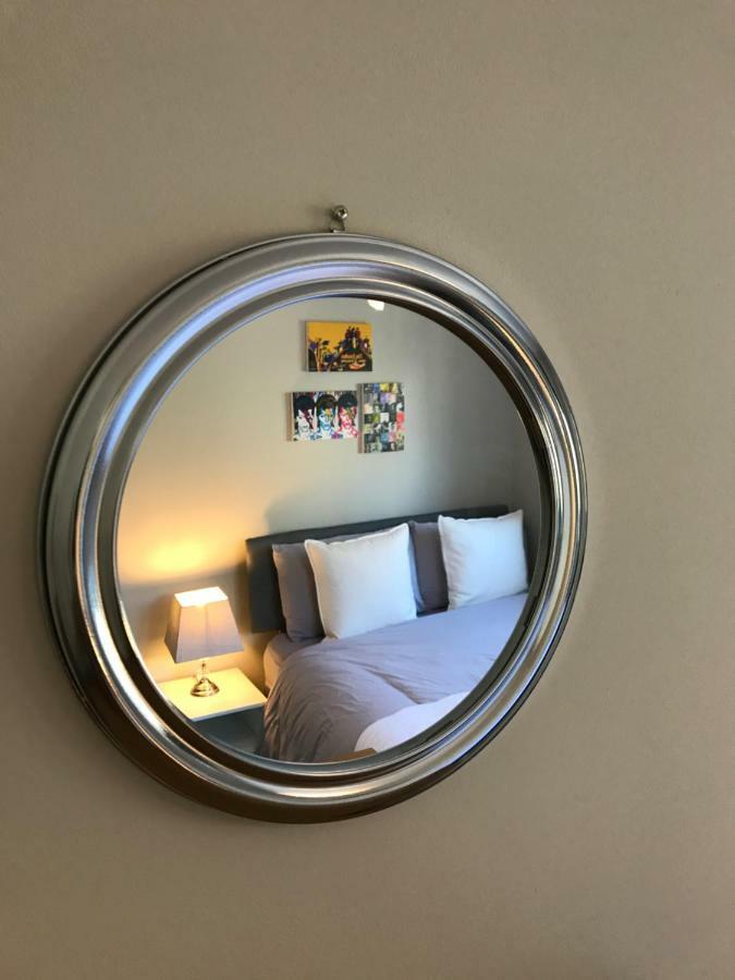Apartment Battersea Apt At Louvaine Road *