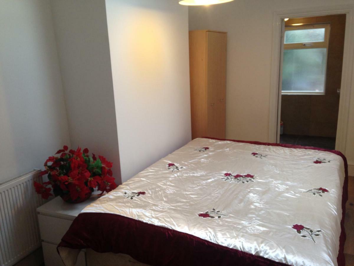 Arsenal 123 Close To Emirates Stadium Direct Eurostar Heathrow-3 Apartments Here *
