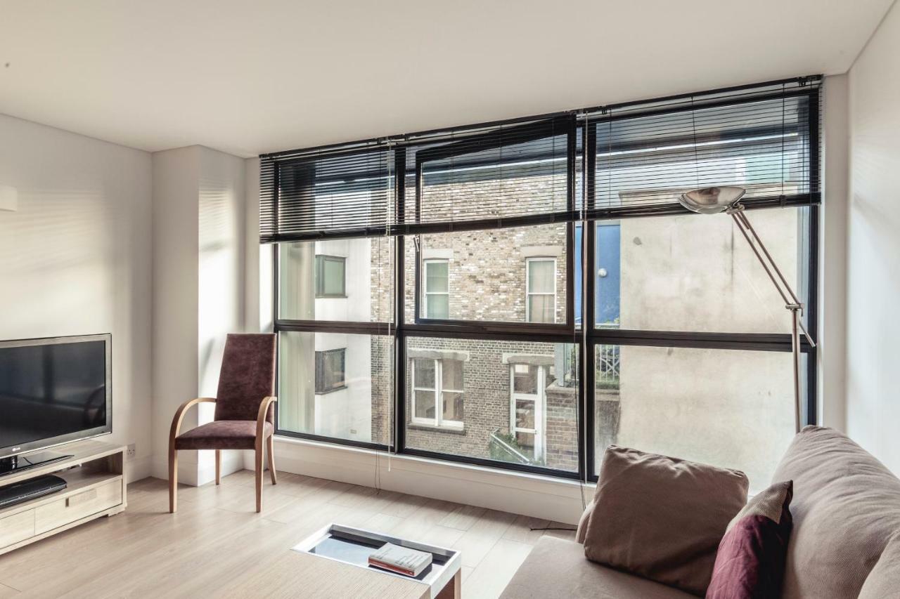 Modern & Peaceful Flat 2 Mins To Tube Appartement