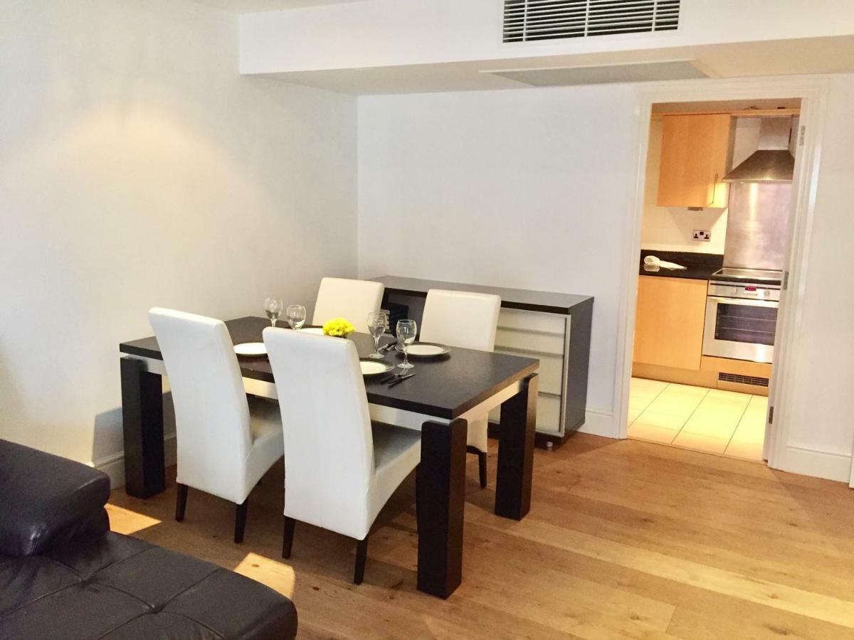 Luxury In Westminster Apartment