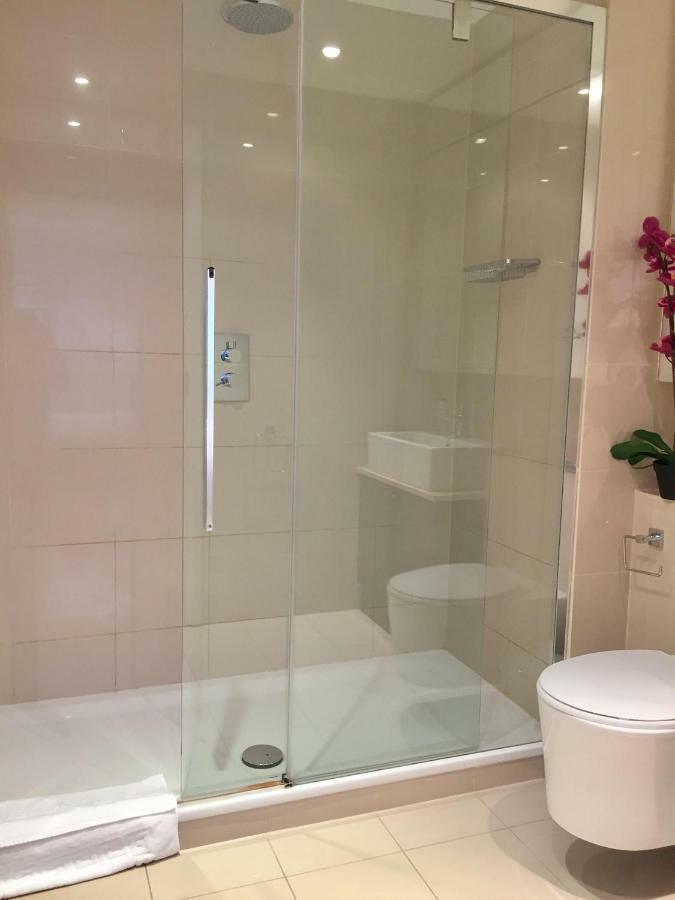 Luxury In Westminster Apartment *