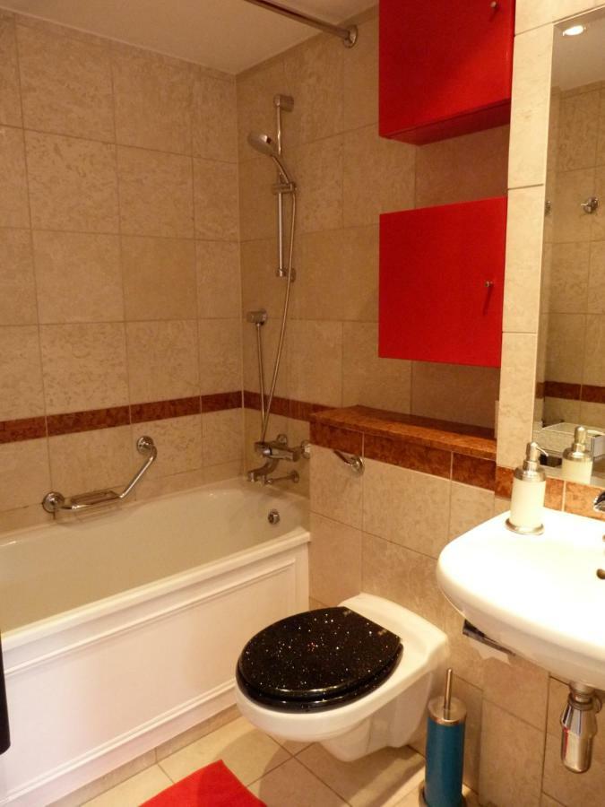 Apartment Regents Plaza *