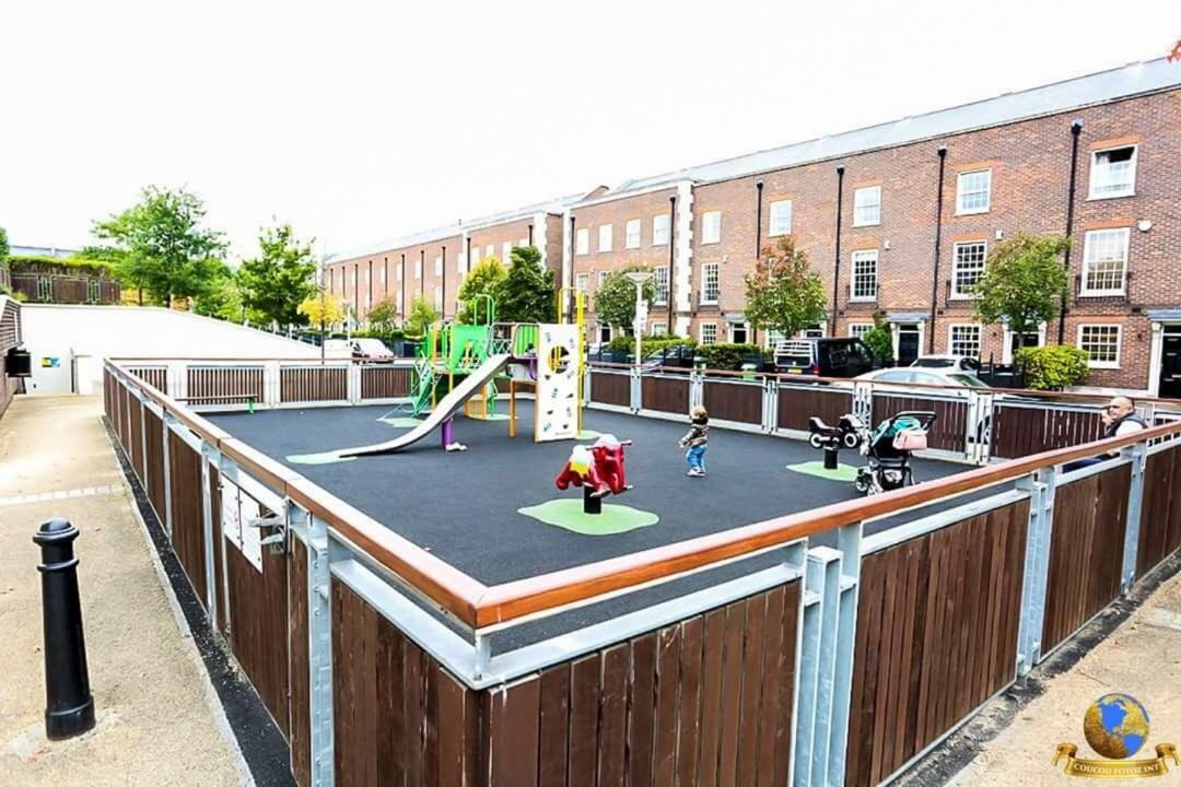 Modern 2 Bedroom Apartment London