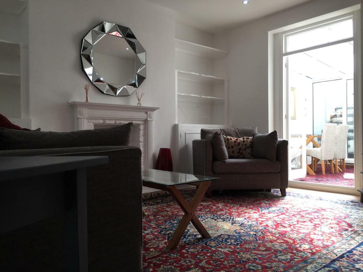 Luxurious In Kensington & Chelsea Apartment *
