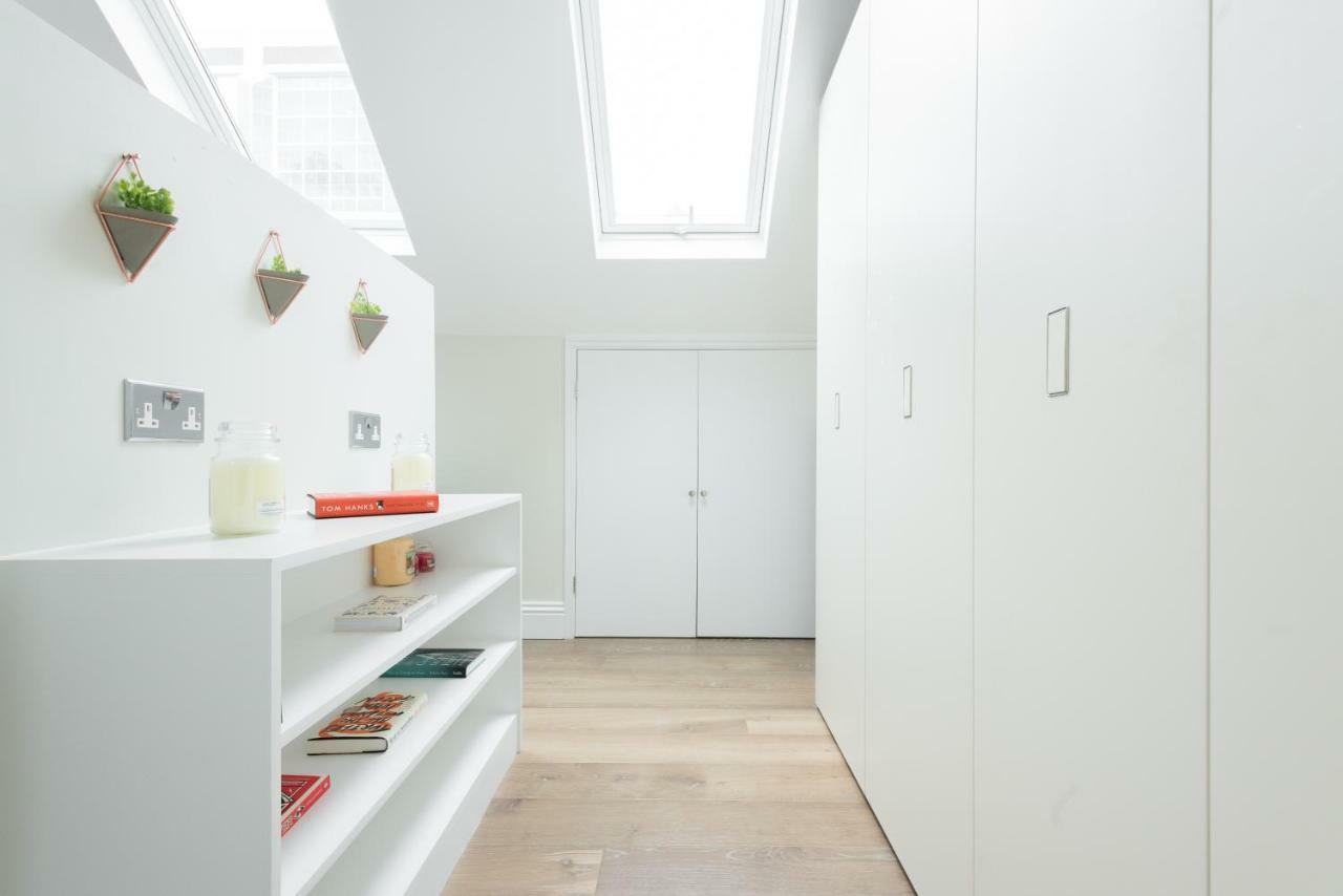 The Soho Hideout - Modern & Central 2bdr Apartment
