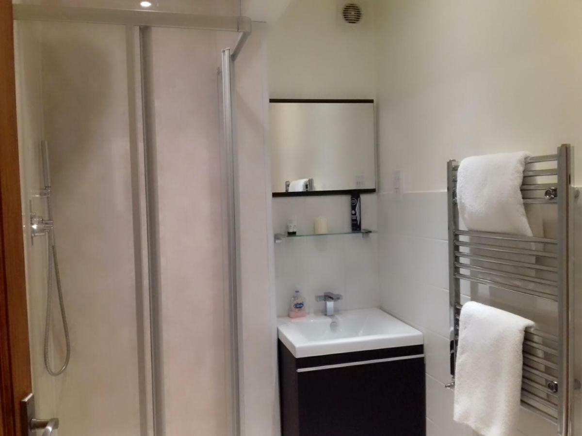 Lovely 1 Bed In Earls Court Lägenhet *