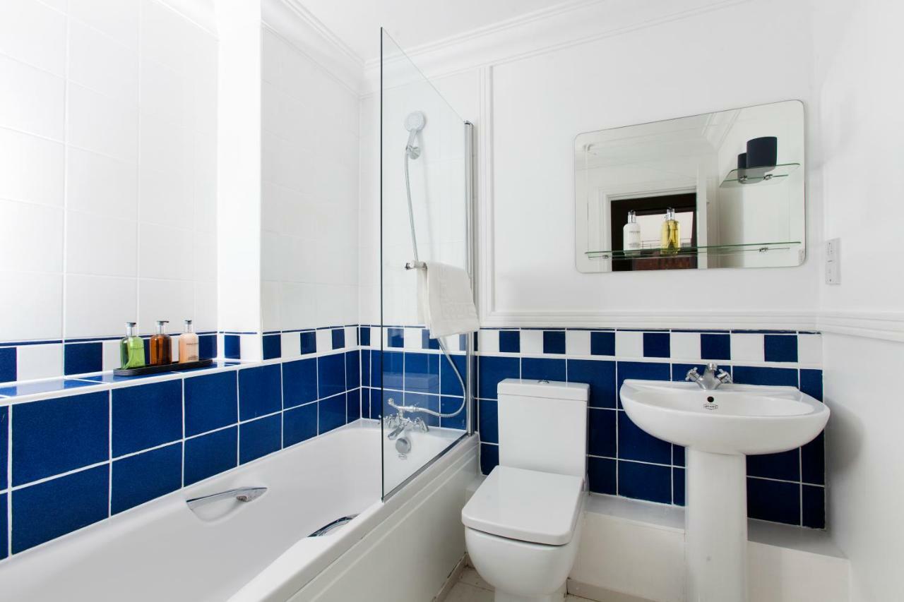 2bed 2bath In Fitzrovia Apartment