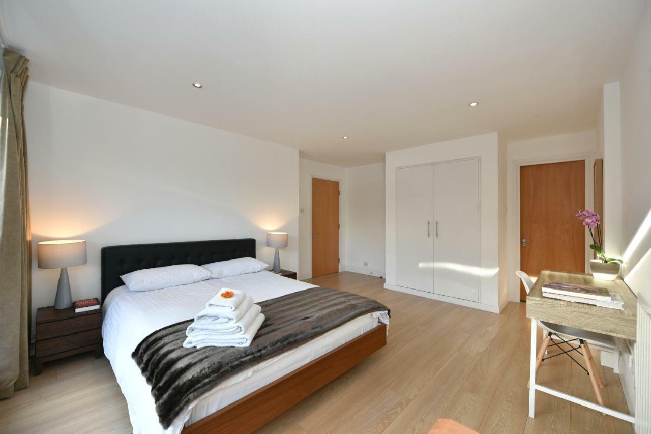 Modern & Peaceful Flat 2 Mins To Tube Appartement *