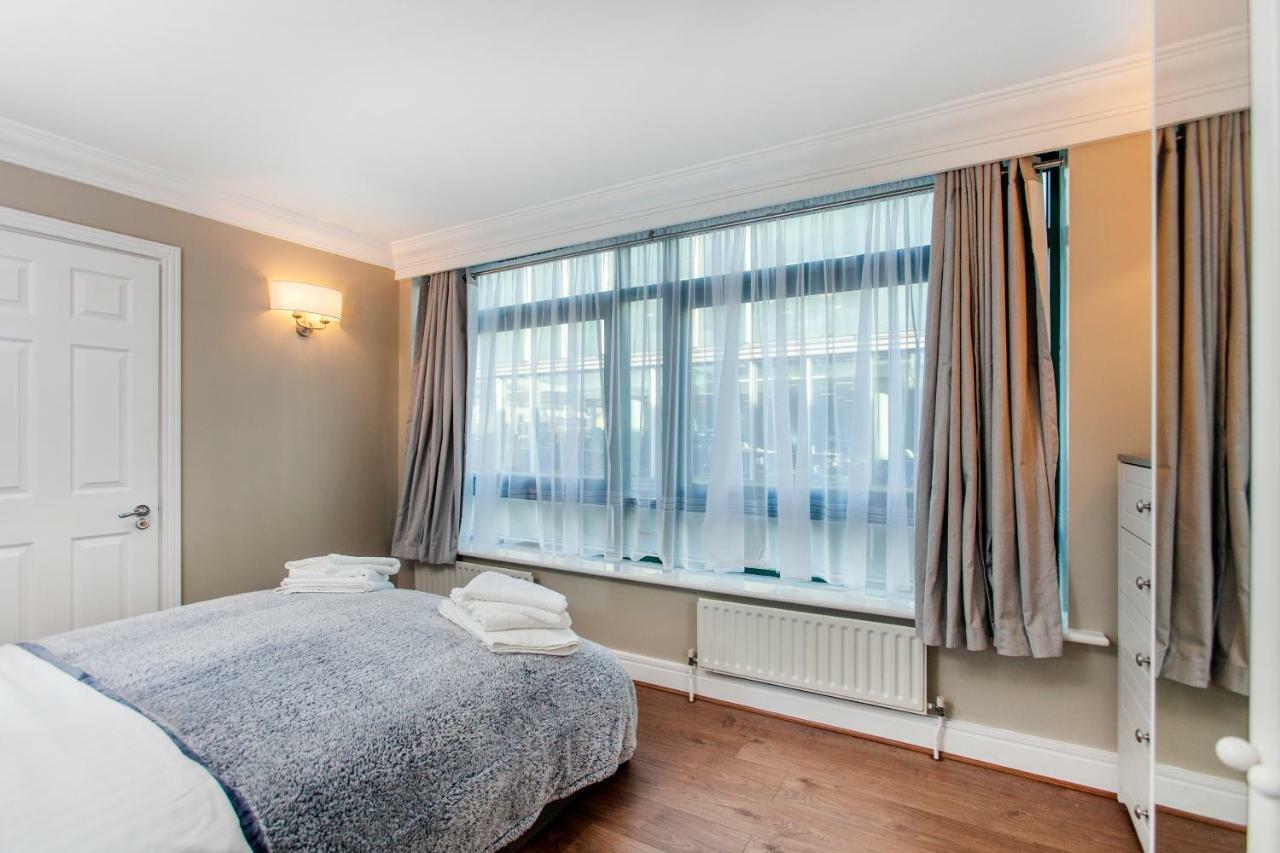 2bed 2bath In Fitzrovia Apartment London