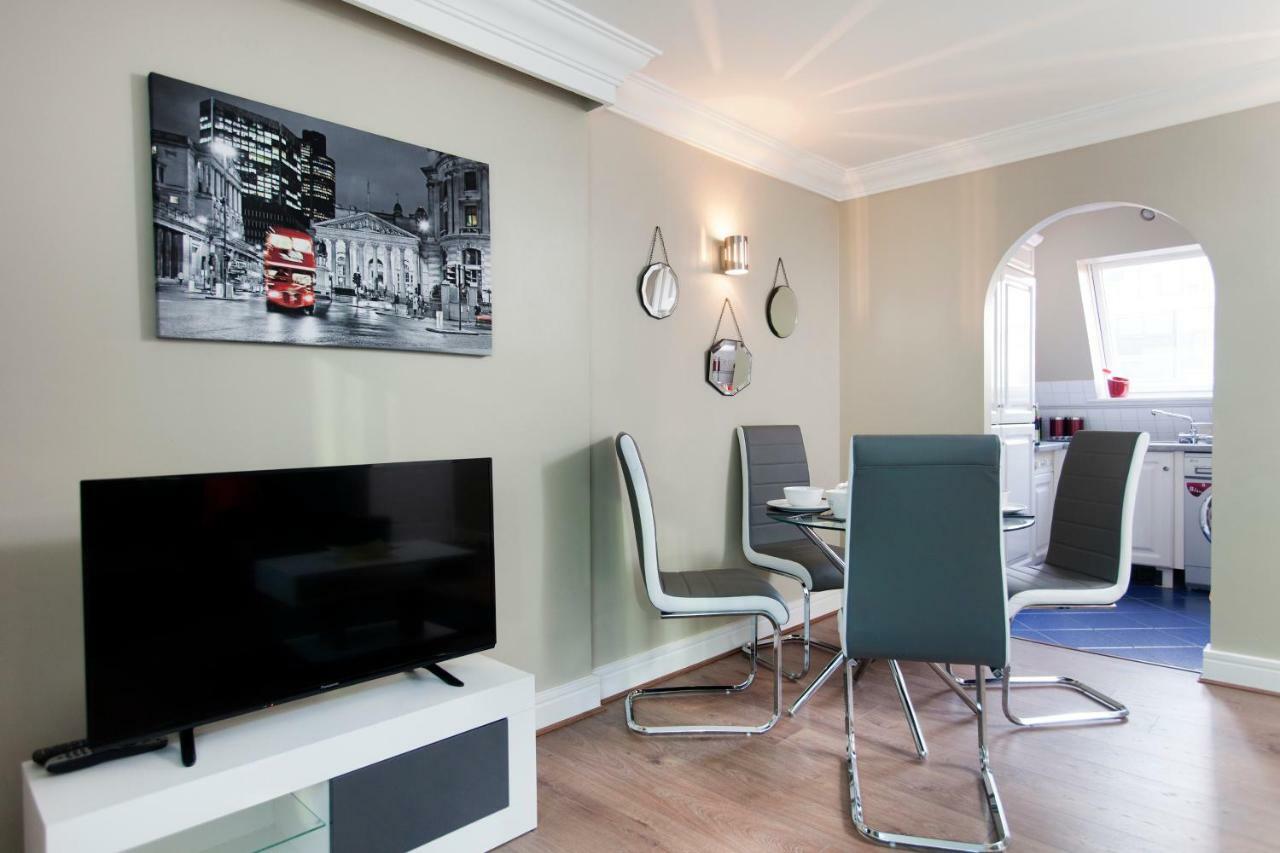 2bed 2bath In Fitzrovia Apartment London