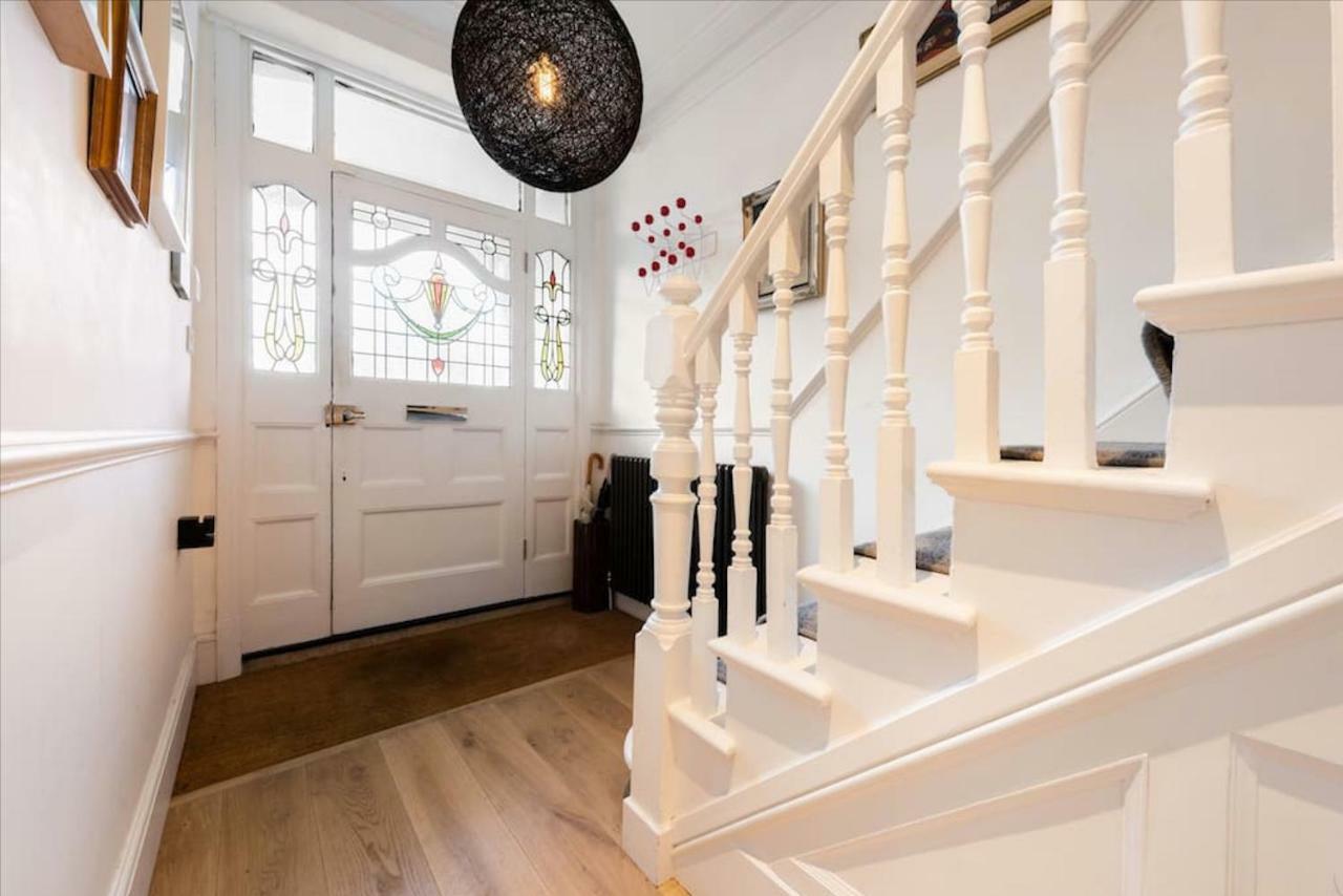 Feriehus Gorgeous, 4 Bed Victorian House In Dollis Hill *