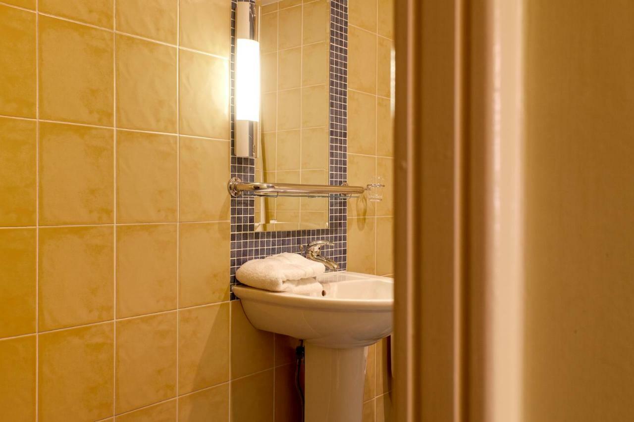 16 Pilcher Gate Apartment *