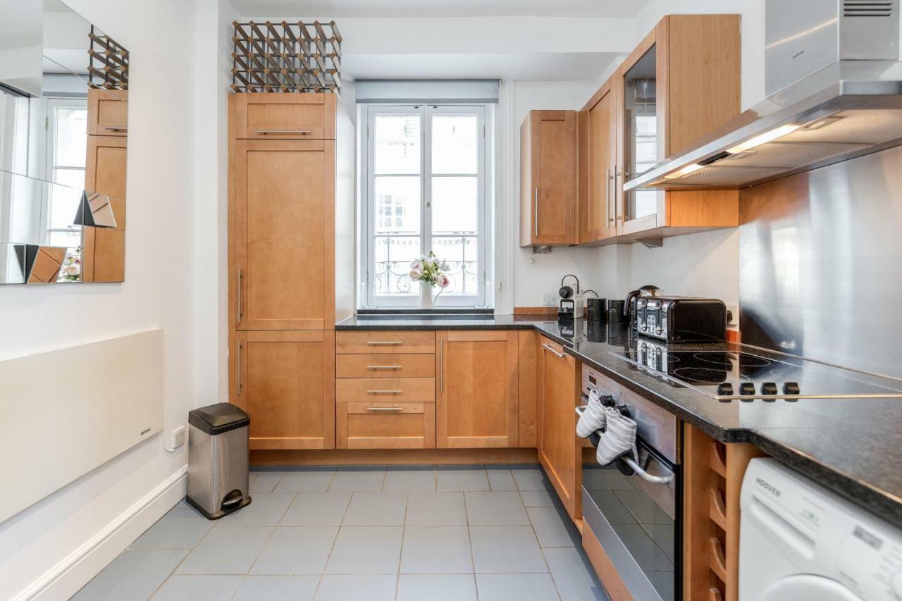 Outstanding Trafalgar Penthouse, Sleeps 8 Leilighet London