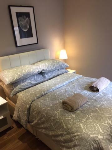 Apartment Shepherds Bush *