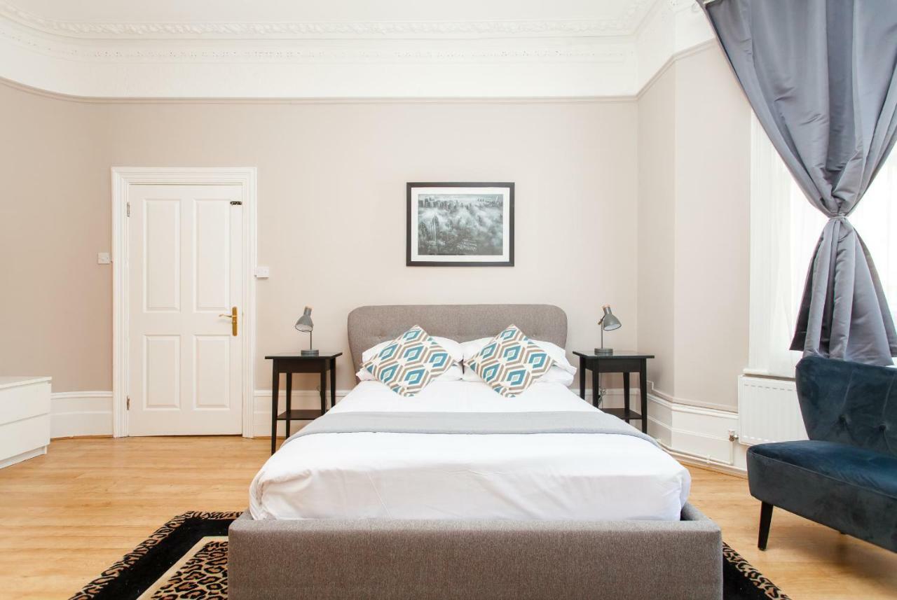 Clova House