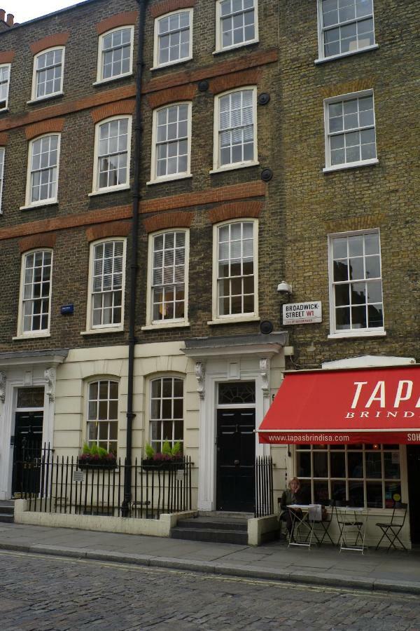 Stylish Near Carnaby Street * London