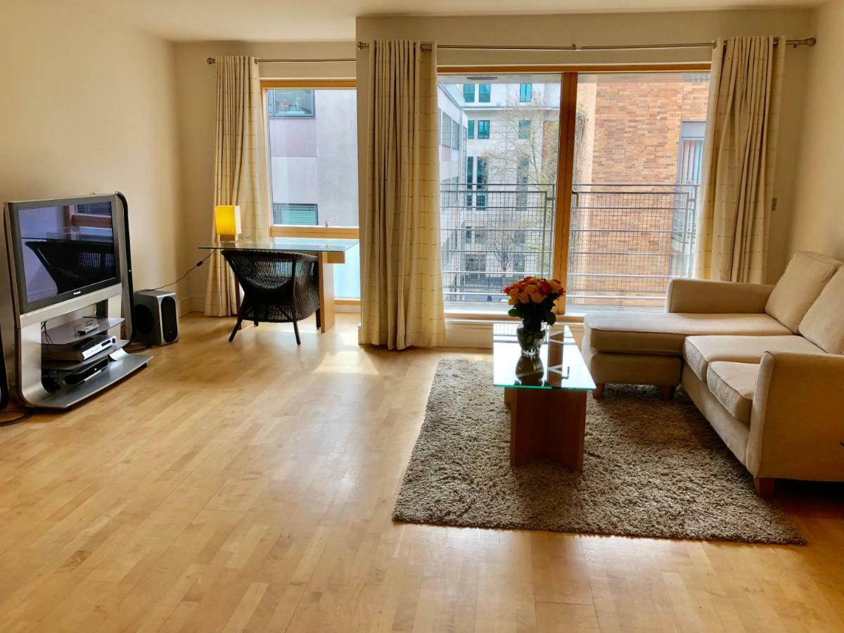 Luxury In Westminster Apartment