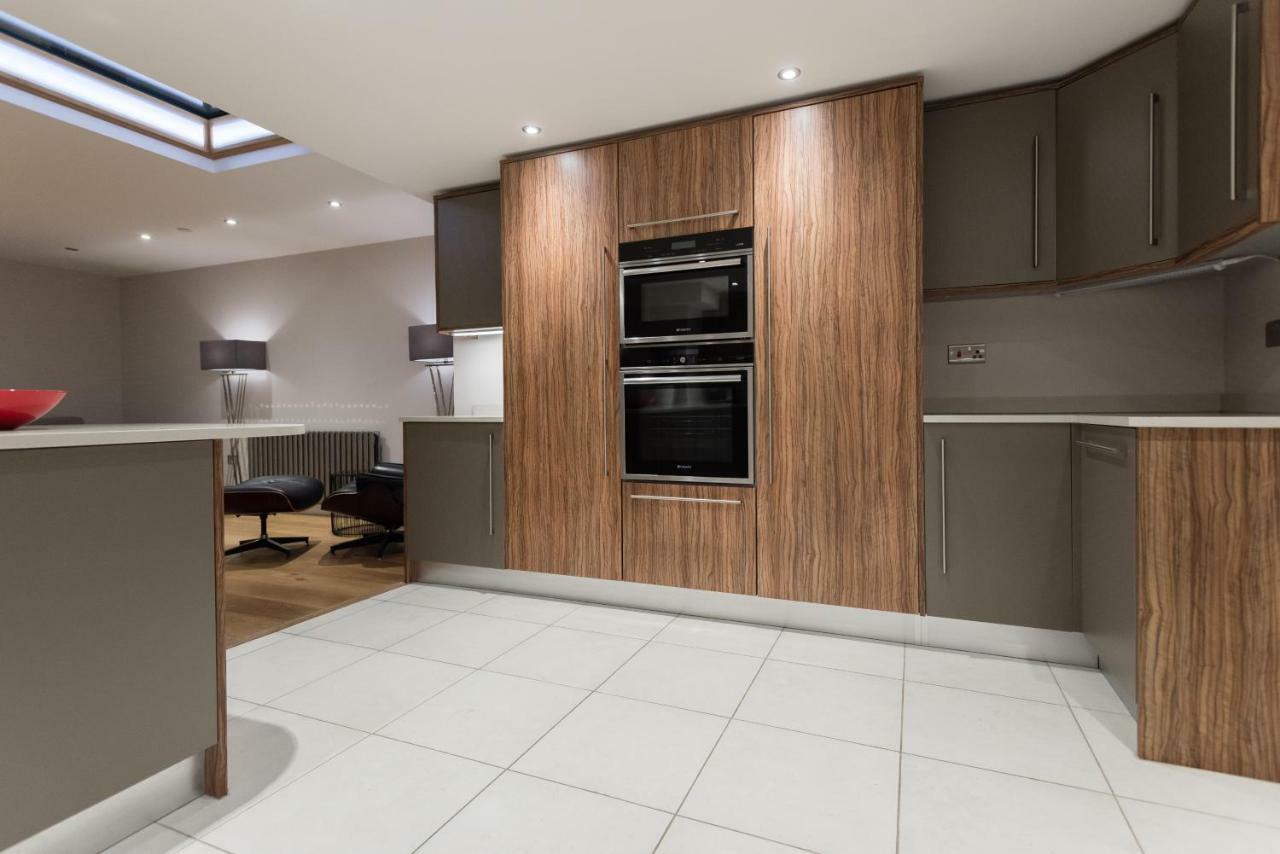 The Escalier Mews - Bright 3bdr London