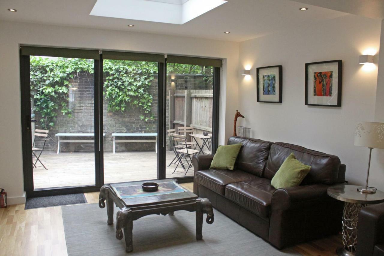 Hidden Treasure Set Within A 1900's Pumping Station Ferienhaus London
