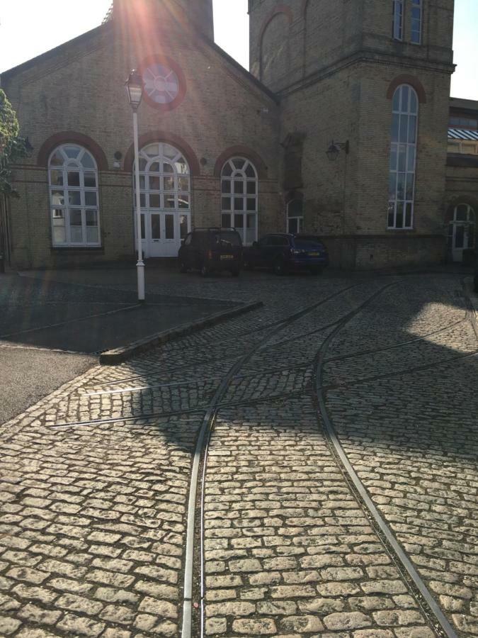 Hidden Treasure Set Within A 1900's Pumping Station Ferienhaus