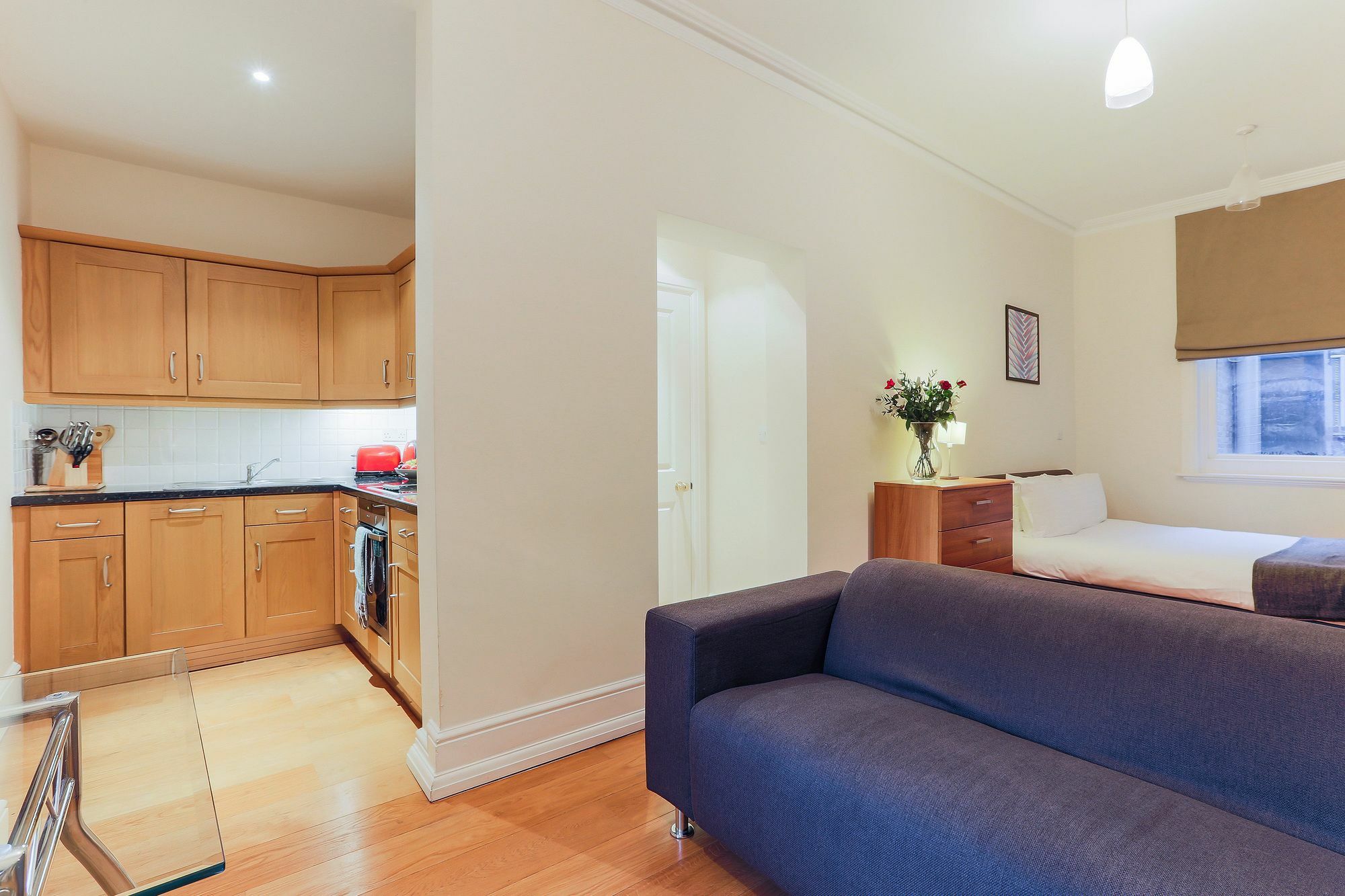 Leicester Square One Apartment *