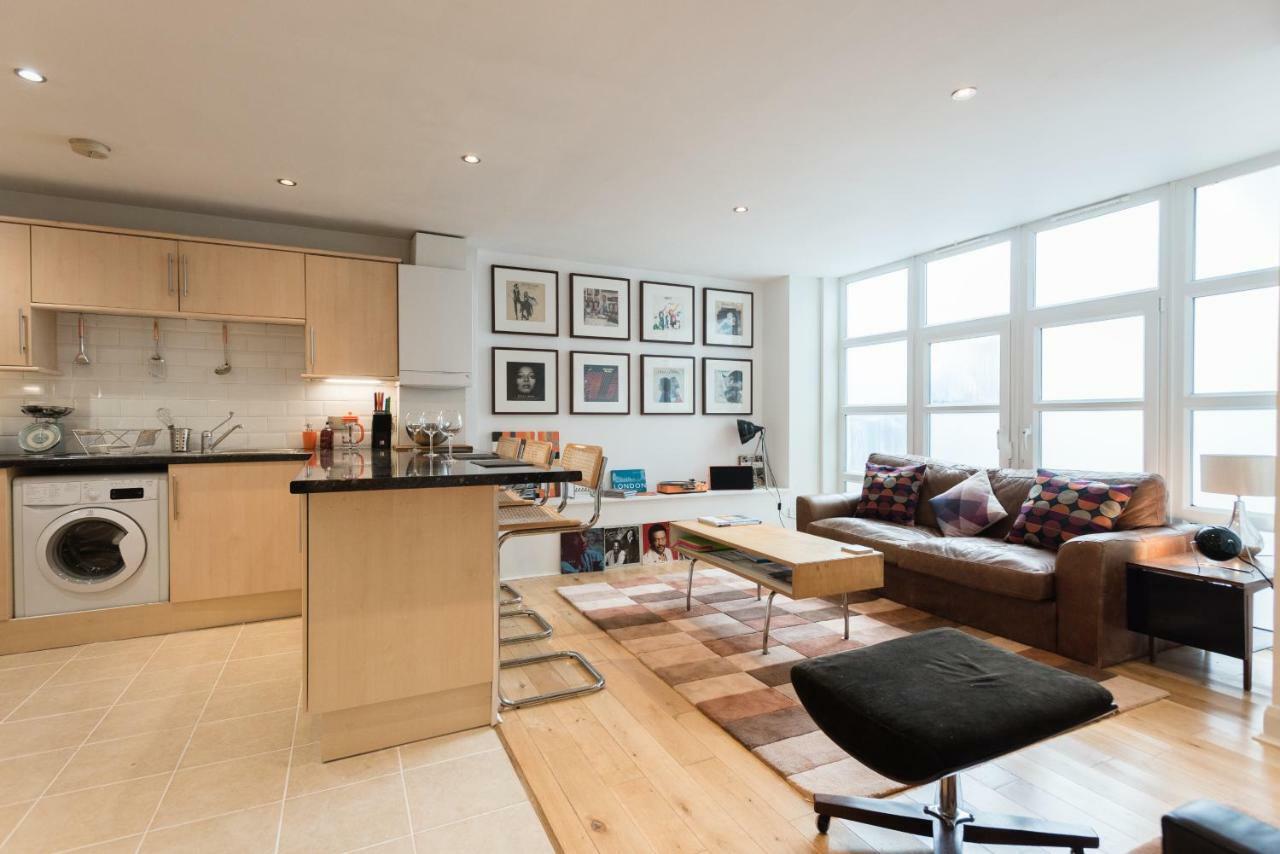 With Parking Near Waterloo & St Thomas & Big Ben & Parliament Apartment