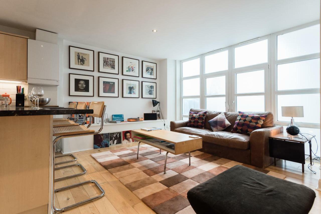 Apartment With Parking Near Waterloo & St Thomas & Big Ben & Parliament London