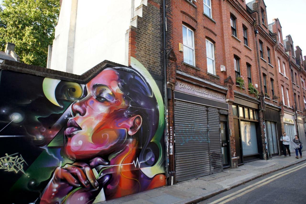 Apartment Brick Lane Base
