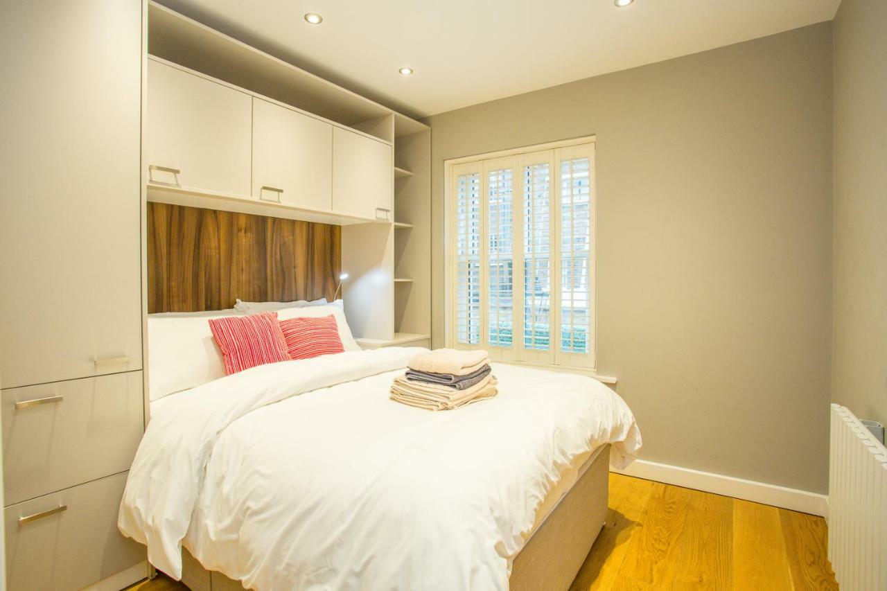 The Escalier Mews - Bright 3bdr *