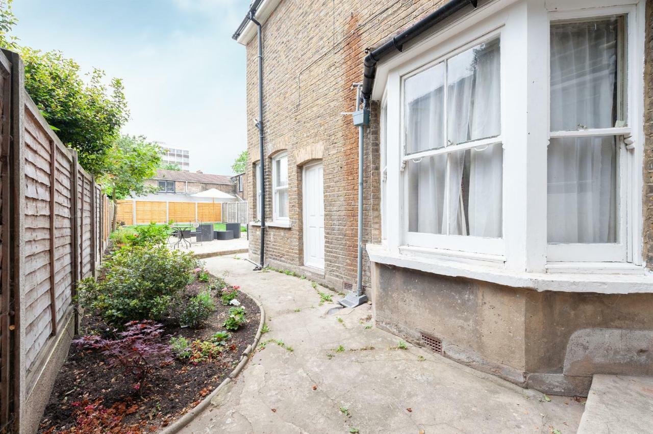 Clova House London