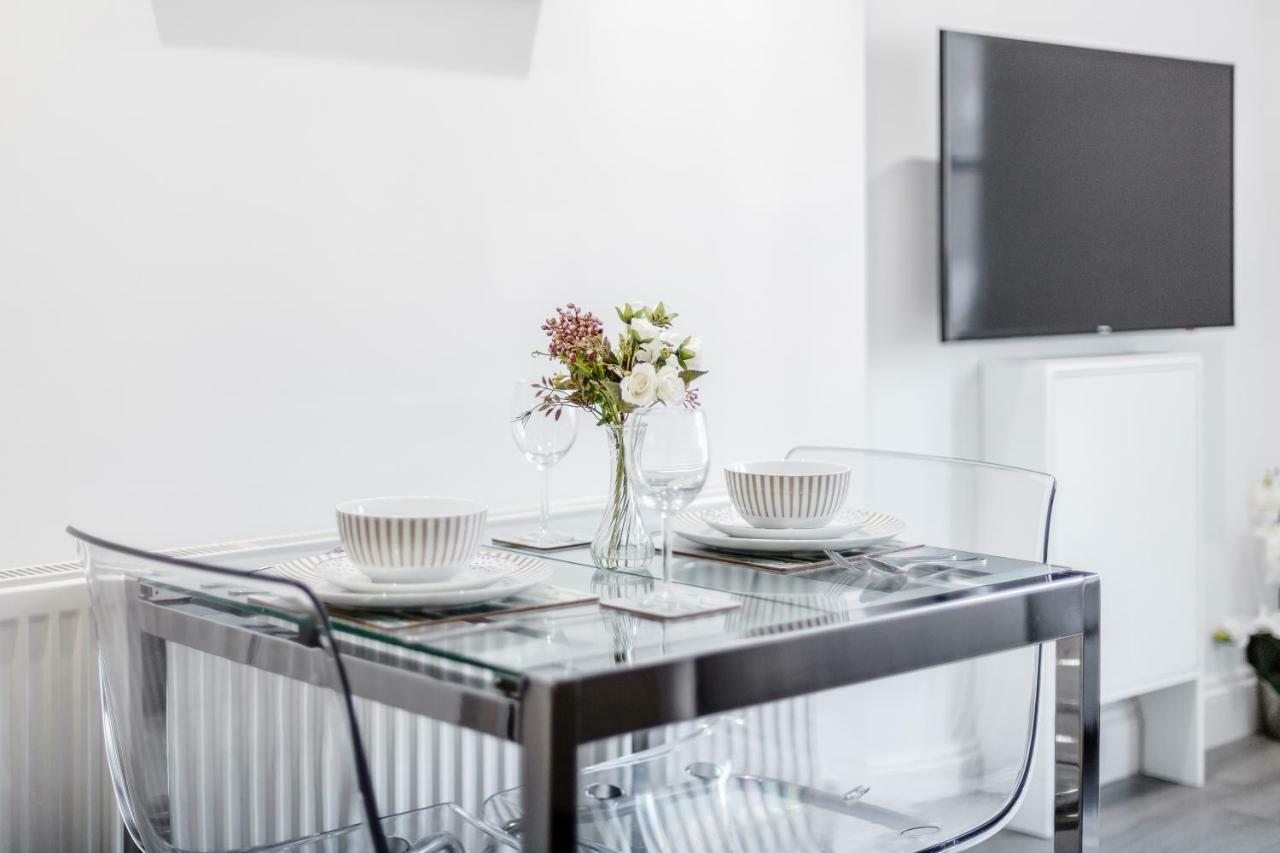 Bright & Modern 2-bed Notting Hill Appartement