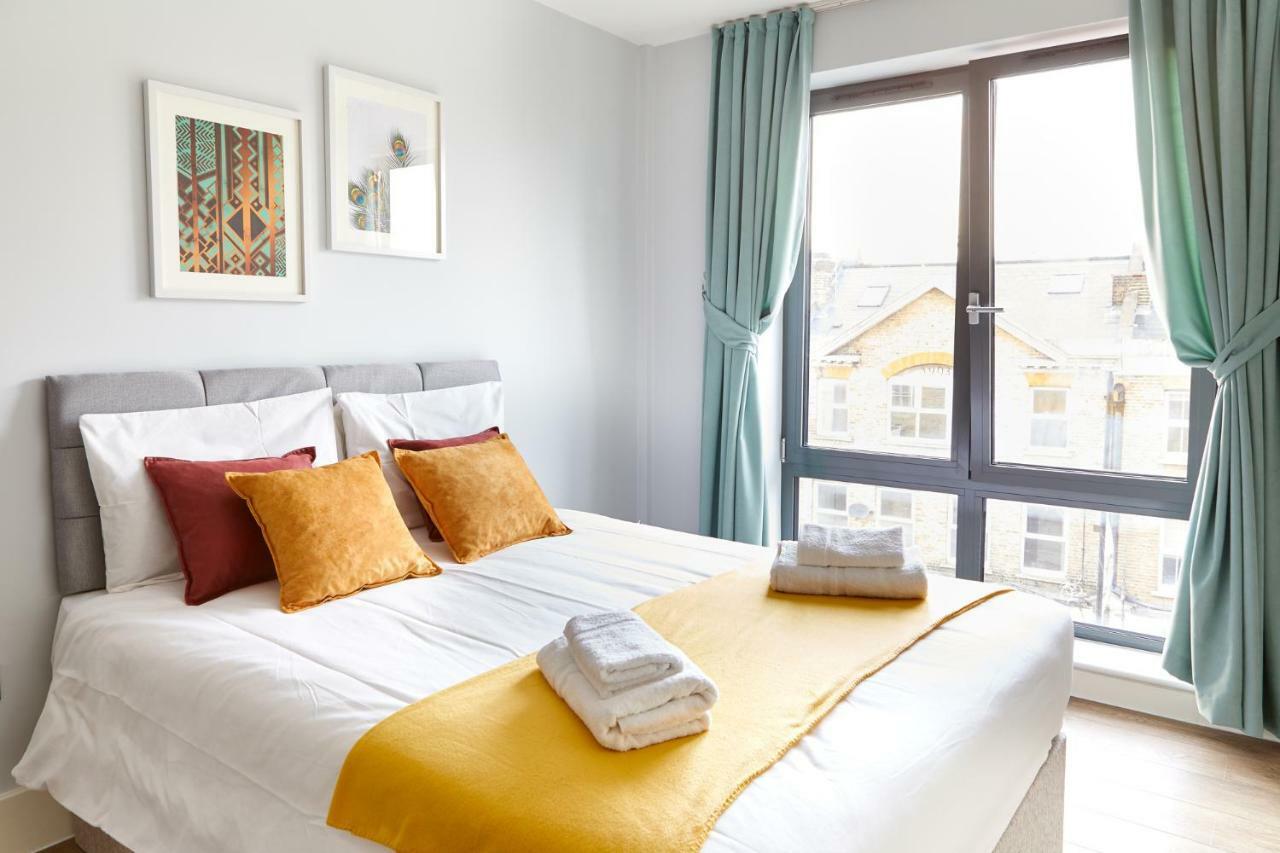 Elegant Luxury * Londra