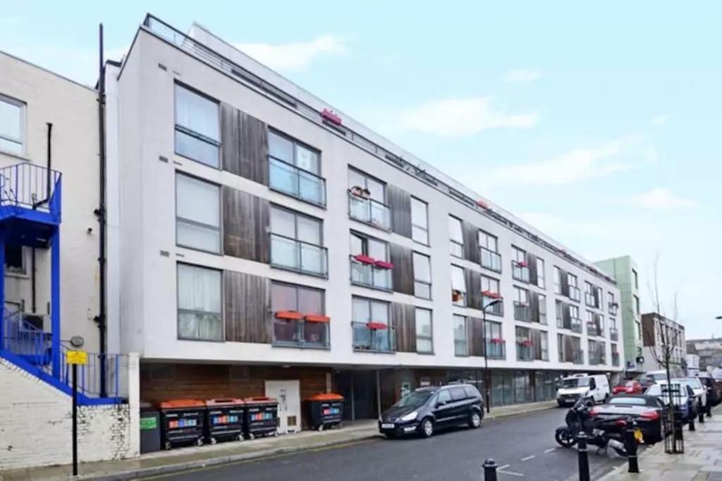 Modern In Central Privatunterkunft