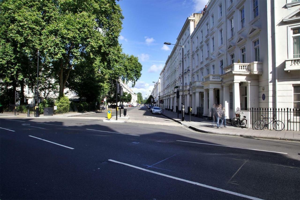 2a Charlwood Place * London