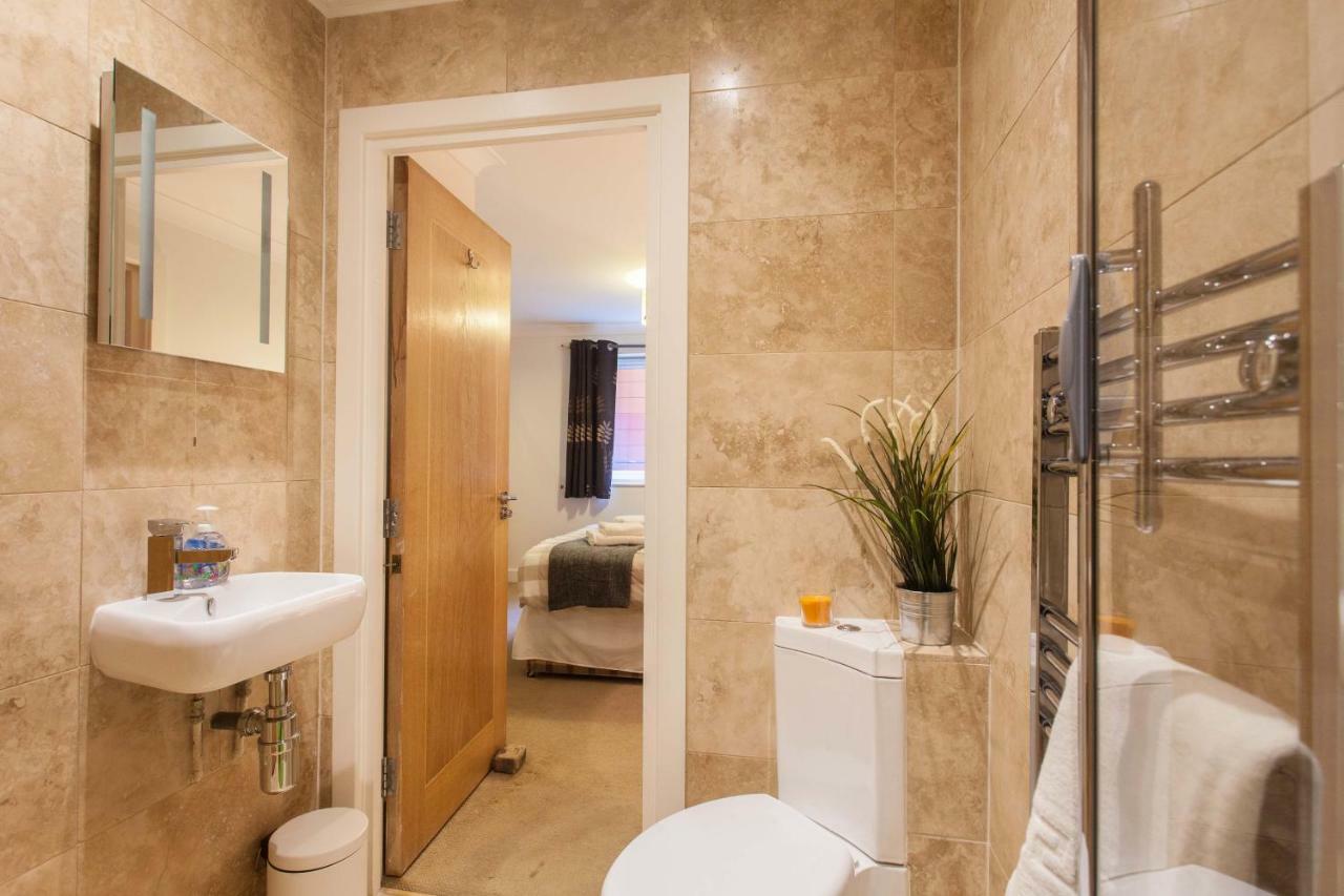 Superior 2 Bedroom St Paul's Of *
