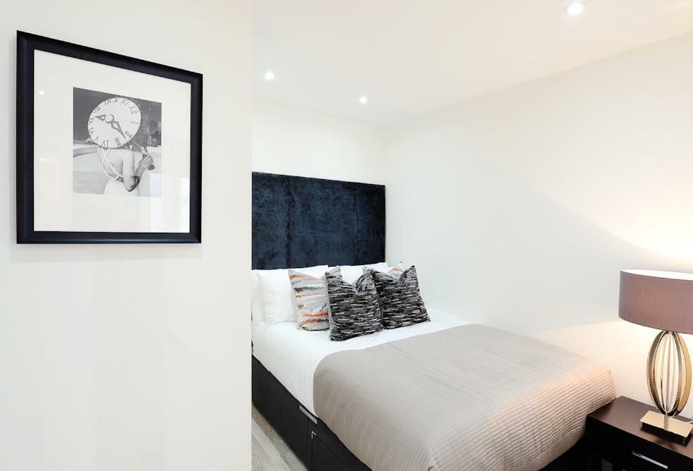 Somerset Court Kensington Apartment London