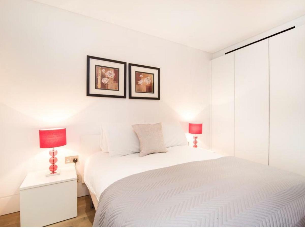 Carnaby Apartment *