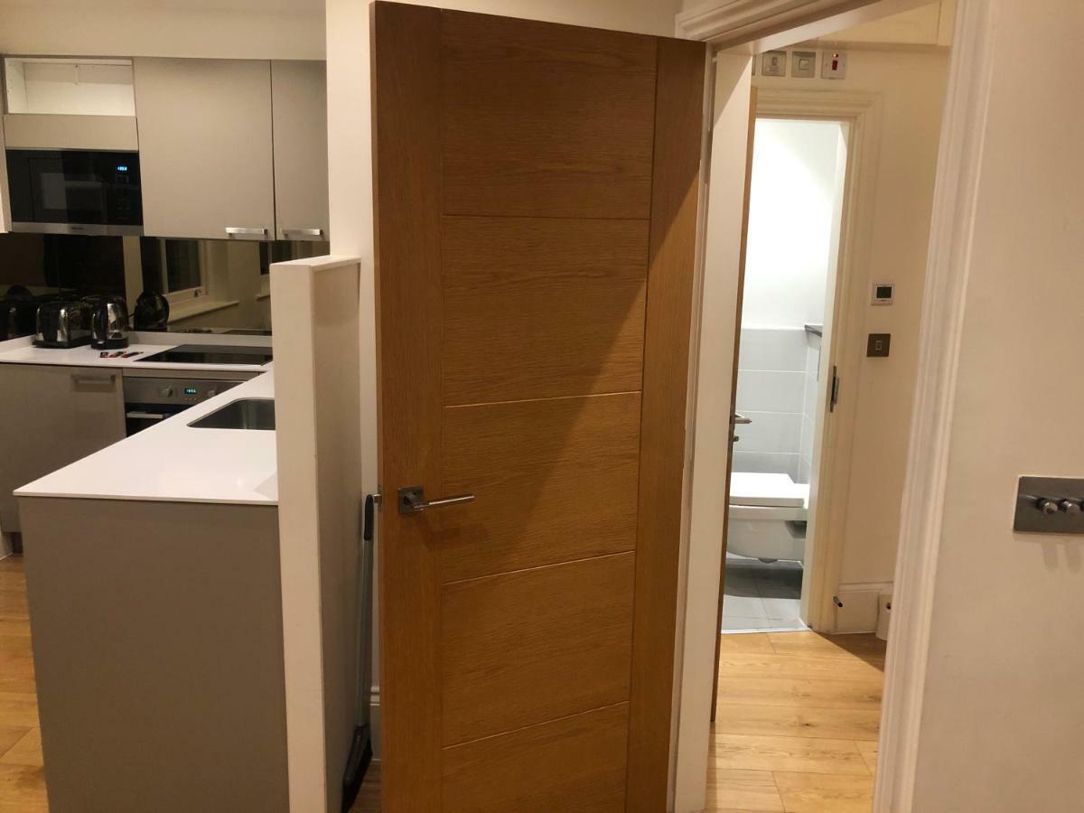 Carnaby Apartment *