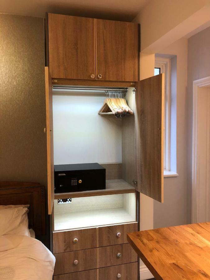 Chic And Comfortable Flat In London, Wimbledon Leilighet *
